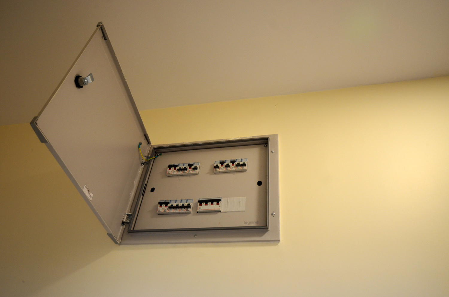 ELECTRICAL EXECUTION